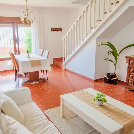 Villa Juanita Con Vistas Al Mar, Nerja Дом отдыха Нерха