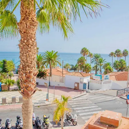 Villa Juanita Con Vistas Al Mar, Nerja Дом отдыха *