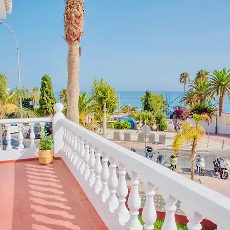 Villa Juanita Con Vistas Al Mar, Nerja Дом отдыха