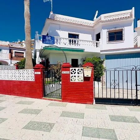 Villa Juanita Con Vistas Al Mar, Nerja